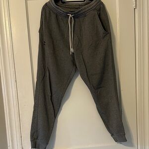 Under Armour Men's Charcoal Joggers